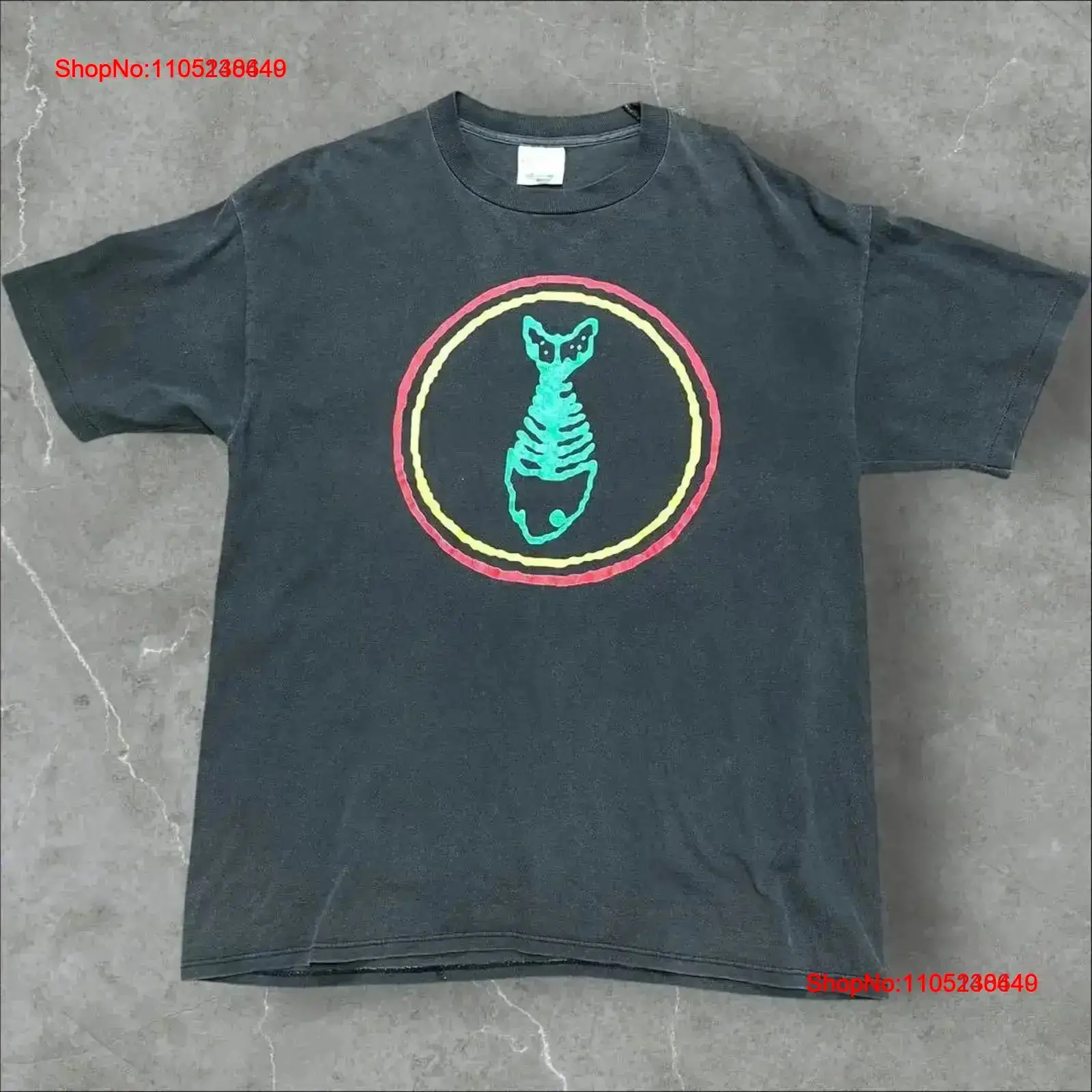Band Tee Faded 90S - 90年代フィッシュボーンバンドTシャツ ヴィンテージフェードウォッシュスタイリッシュオム万能ソフトデザイナー服カジュアルストリートウェアヴィンテージウォッシュ