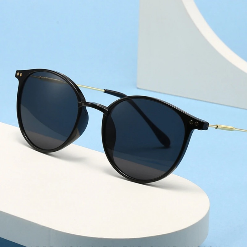 Vintage Fashion Brands - 新しいラウンドヴィンテージサングラス女性レトロ高級ブランドデザイナーサングラス女性のサングラス Oculos デソルシェード UV400