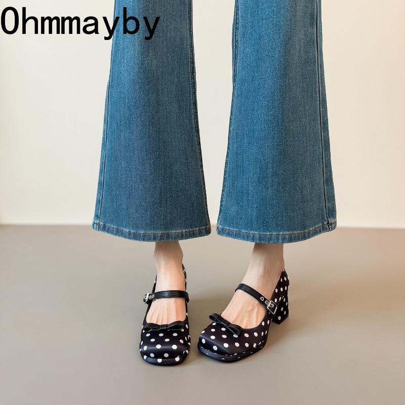 ヴィンテージ厚いヒールポルカドット女性メリージェーンシューズ - Vintage Fashion Female のレビューと価格