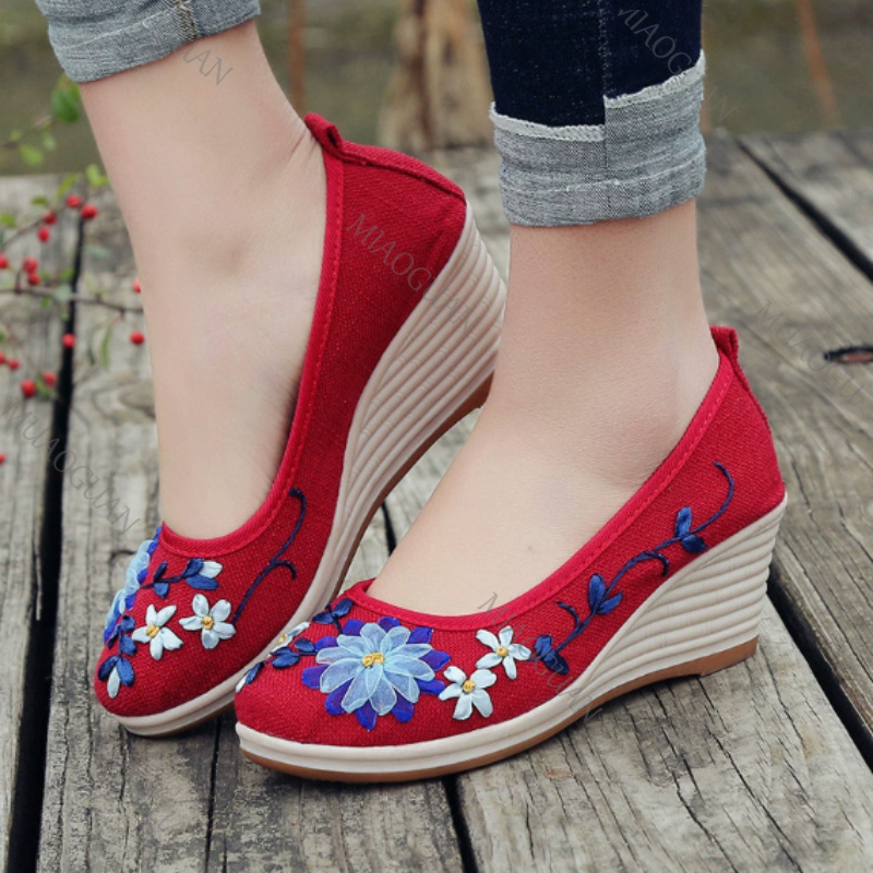刺繍入り女性用コンフォートウェッジプラットフォームシューズ、 - Vintage Fashion Female のレビューと価格